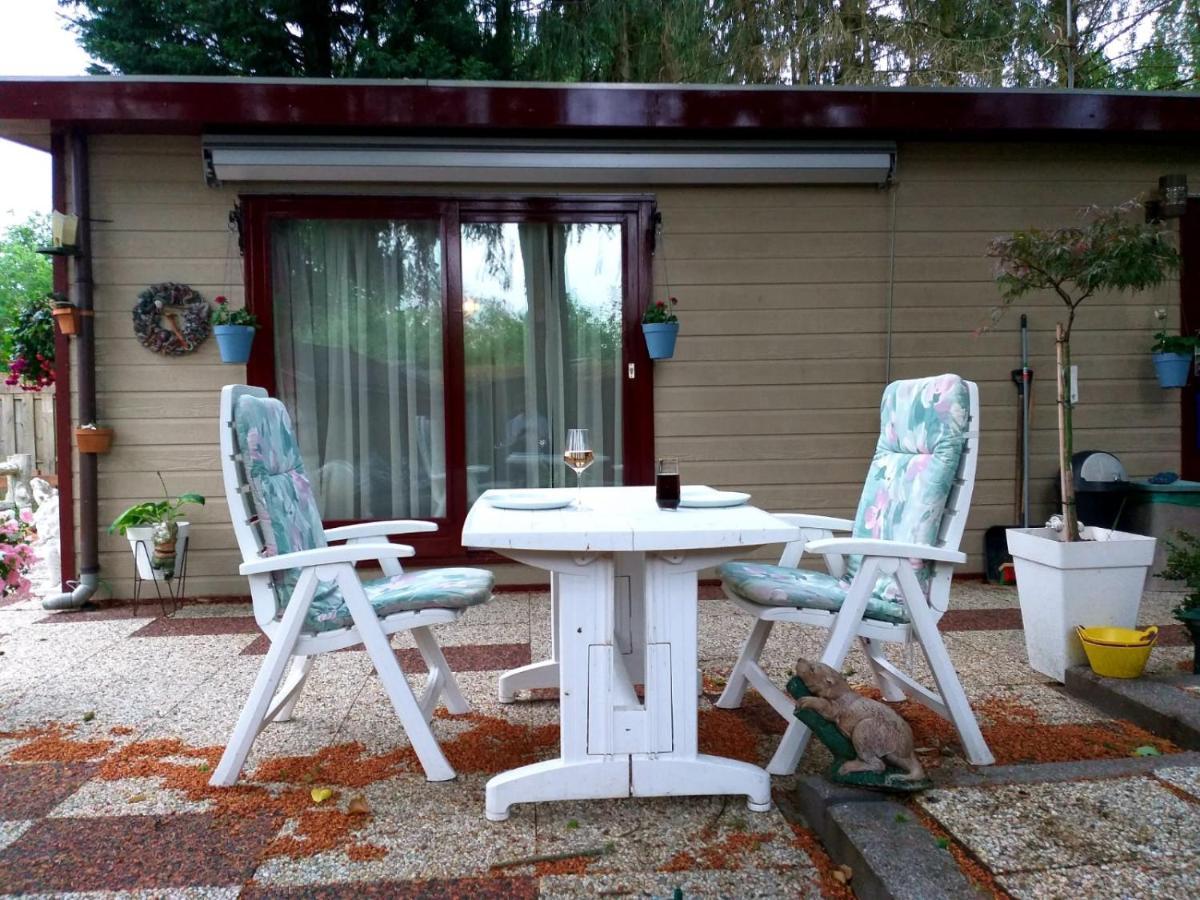 Retro Relax Resort Midden In Het Bos Op De Veluwe In Putten Bagian luar foto